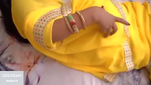 Dirty Tina In Desi Sexy Bhabhi Beautiful Boobs