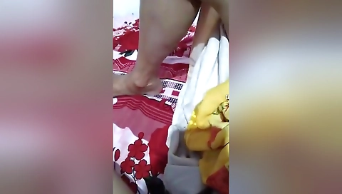 Today Exclusive- Desi Wife Boob Pressing And Pussy Capture By Hubby