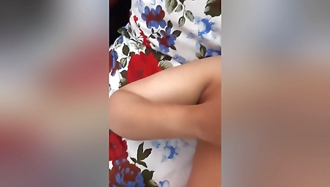 Today Exclusive- Sexy Paki Girl Boobs And Pussy Capture By Lover