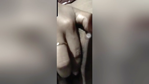 Today Exclusive- Horny Desi Girl Showing Her Pussy On Video Call 2