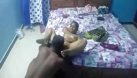 Tamil Aunty Enjoys Pussy Licking Stimulation With Hubby