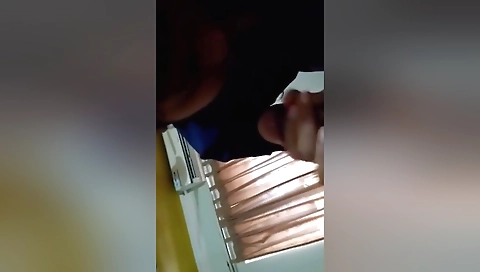 Today Exclusive- Sexy Desi Girl Sucking Dick