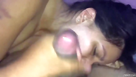 Today Exclusive- Horny Nri Wife Sucking Dick