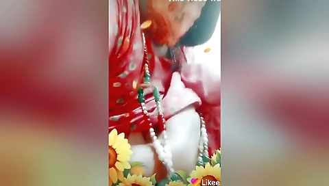 Today Exclusive-cute Desi Girl Showing Her Boobs 2