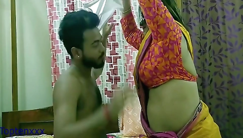 Bengali Milf Aunty Vs College Boy!! Pay House Rent Or Fuck