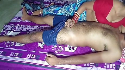 Daru Peekar Aya Dever Se Bhabhi Ne Chudaya - Sex With Dever