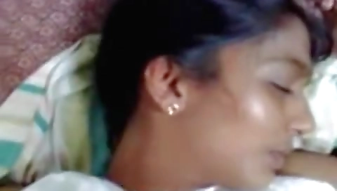 Hot Pune College Virgin Girl Fucked For The First Time