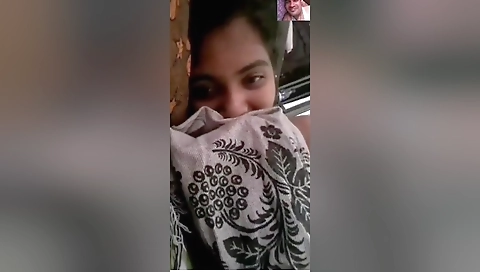Exclusive- Cute Indian Girl Showing Her Boob To Love On Video Cal