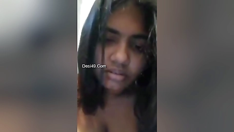Cute Lankan Girl Shows Her Boobs And Pussy 7