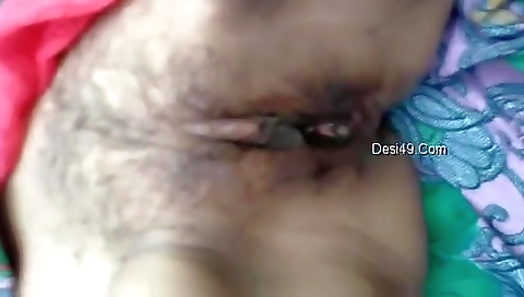 Exclusive- Desi Bahbhi Out Sex With Lover
