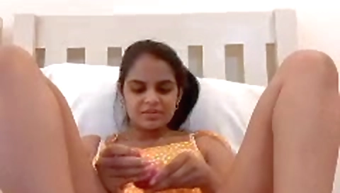 Most Demanded Indian Girl Shows Her Boobs And Pussy 1