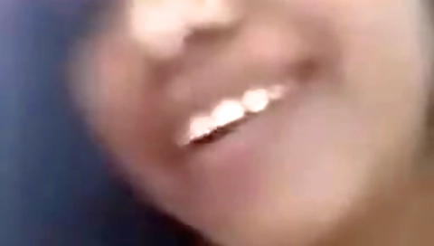 Today Exclusive- Cute Bangla Girl Showing Her Nude Body To Lover On Video Call