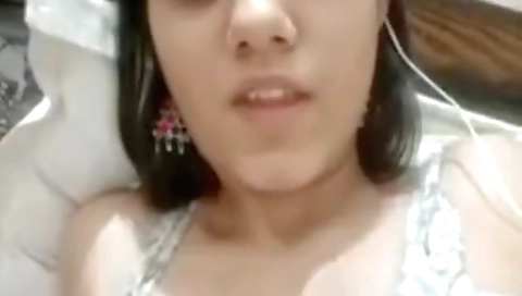 Today Exclusive- Horny Bahbhi Showing Her Boobs 4