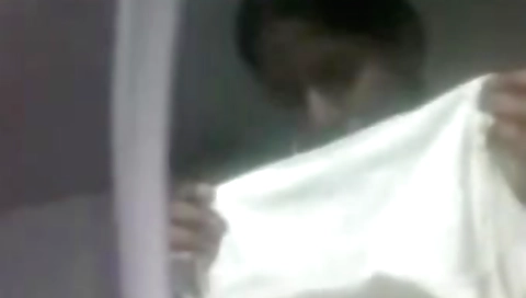 Today Exclusive- Sexy Lankan Girl Showing Her Boobs And Pussy On Video Call 4