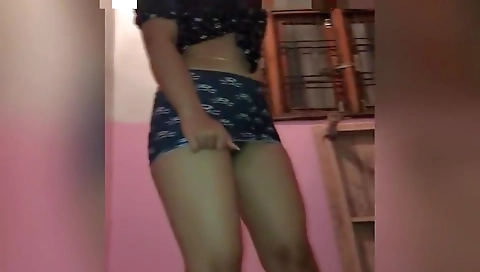 Indian Girl Flashing In Balcony Hot Girl 1984