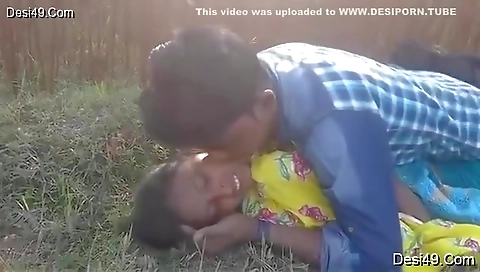 Today Exclusive-desi Village Lover Outdoor Fucked