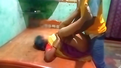 Tamil Aunty Doggy Style Sex Video