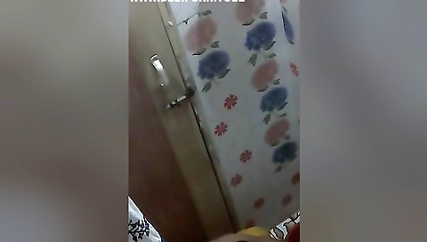 Today Exclusive- Desi Boudi Bathing 2