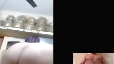 Today Exclusive- Sexy Tamil Bhabhi Showing Nude Body To Lover On Video Call