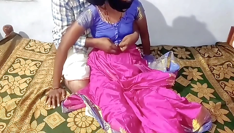 Desi Indian Couple’s Romantic Sex Video