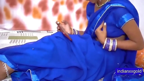 Newly Married Girl Getting Kissed By Boyfriends Cock Best Hindi Indian Sex Videos