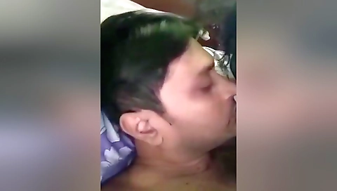 Sexy Boudi Kissing And Blowjob