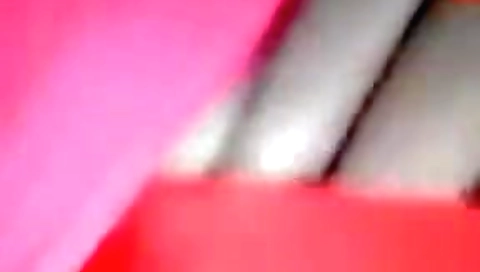 Exclusive- Cute Look Desi Girl Showing Her Boobs And Pussy On Video Call