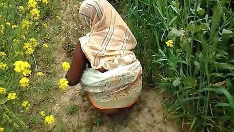 Gehu Ke Khet Me Chudai Bhabhi Ki Devar Ne Ki Indian Outdoor With Devar Bhabhi