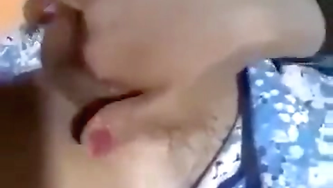 Today Exclusive- Horny Girl Showing Her Boobs And Pussy
