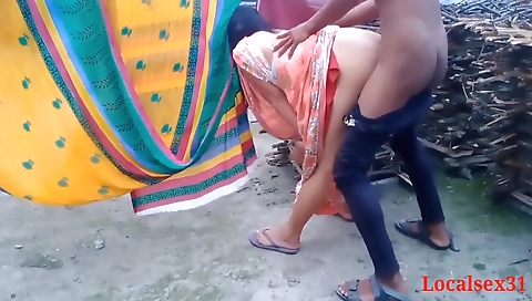 Indian Village Bhabhi Xxx Videos With Farmer In Village House