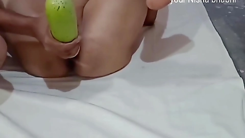 Madrchod Ne Meri Chut Main Loki Daal Di Or Mera Peshab Nikal