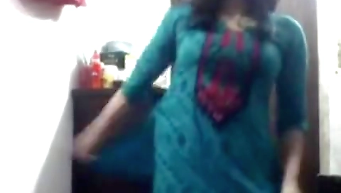 Big Boobs Indian Girl Home Made Masturbation Sex Tape