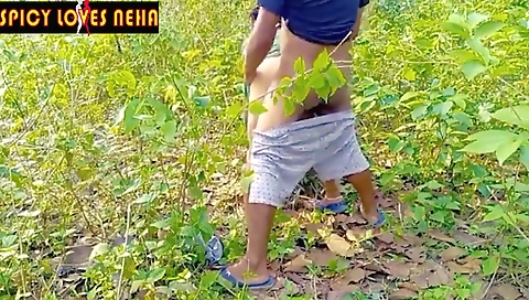 Indian Risky Outdoor Jungle Sex With Beautiful Girl & Cum Swallow
