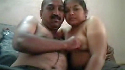 Mature Desi Indian Aunty Passionate Sex With Step sister’s Husband