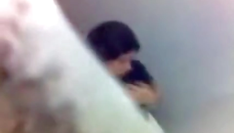 Mms Of College Couple In Washroom