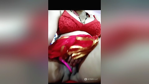 Desi Indian Aunty Ke Bade Bade Aam