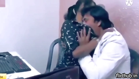 Doctor Ne Hot Girl Ko Clinic Ki Bathroom Me Choda