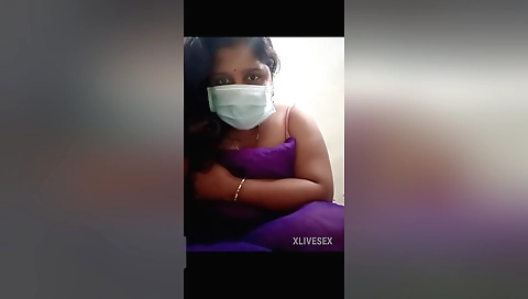 Telangana Telgu Married Aunty Show His Nature Boobs