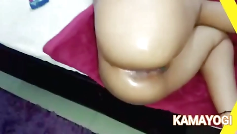 Indian Bride Gets Anal Fuck At After Marriage (सुहारात को पति ने मारी बीवी की ाँड़) With First Night