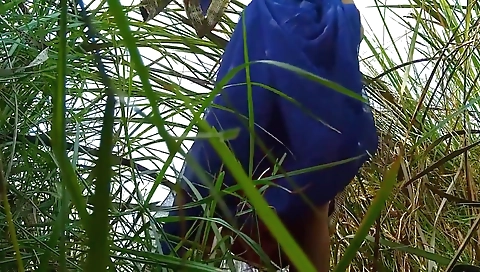 Village Outdoor Sex In Khet Natural Big Boobs Show In Hindi
