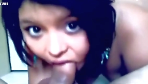 Himachal Babe Giving Blowjob To Her Boyfriend