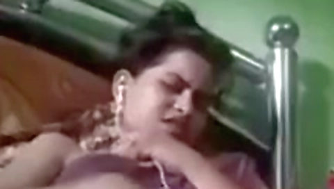Bangladeshi Live Pussy Show Video On Selfie Cam