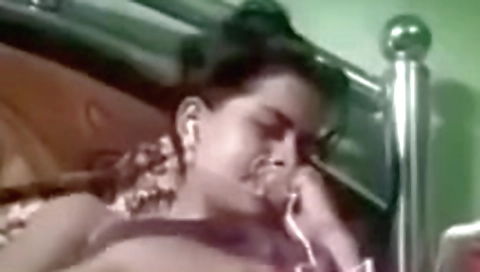Bangladeshi Live Pussy Show Video On Selfie Cam