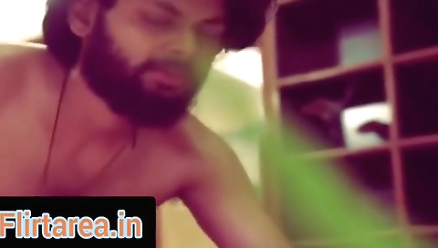 Pati Ki Jaate Hi Padosi Ne Chod Di Bhabhi
