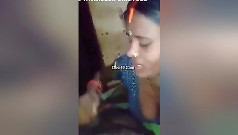 Desi Bihari Bhabhi Give Blowjob