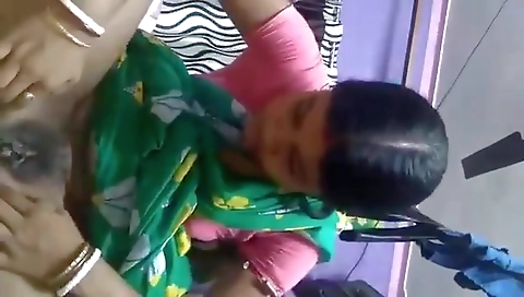 Bangla Wife Showing Pussy Mms Video
