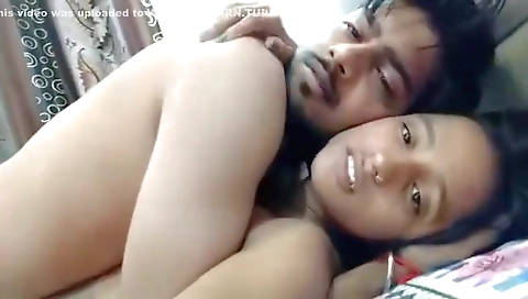 Desi Hindi Xxx Dick Riding Mms Video