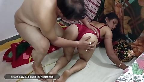 Hottest Indian Bangali Bhabhi Bikini Sex Video