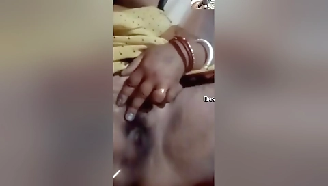 Horny Village Bhabhi Shows Her Wet Pussy And Fingering On Vc 3