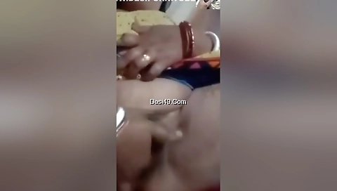 Horny Village Bhabhi Shows Her Wet Pussy And Fingering On Vc 3